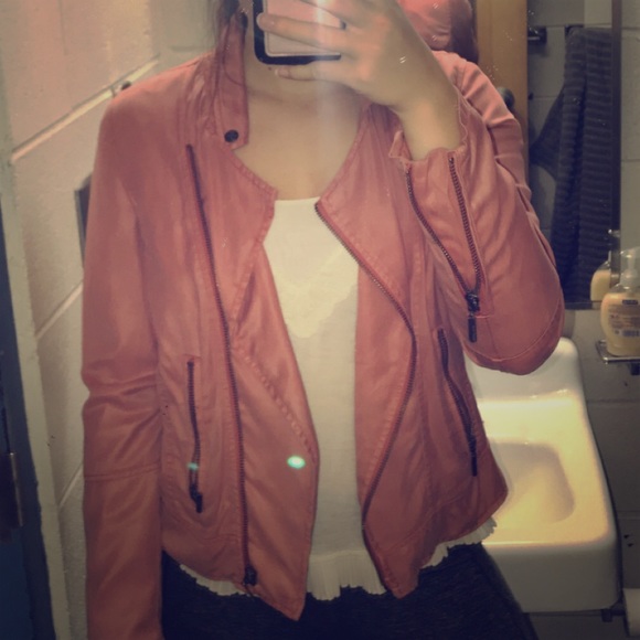 Rusty pink faux leather jacket. - Picture 4 of 4